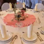 für eine Hochzeit oder ein Jubiläum. Tischdekoration im Detail für eine Hochzeit in der Event-Location Langenhorst.